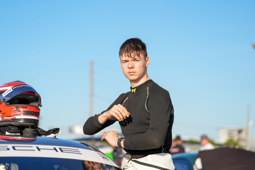 Pscna Sebring 992 R1 27806