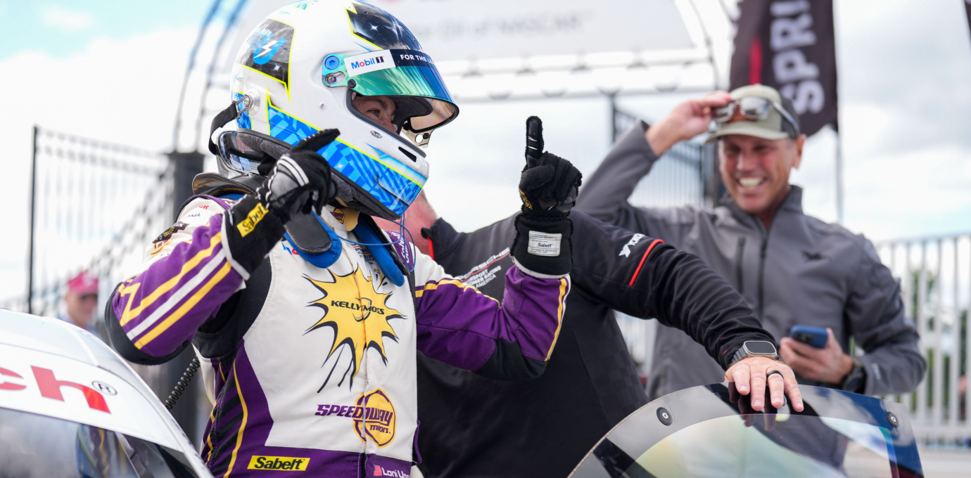 Loni Unser wins at Watkins Glen