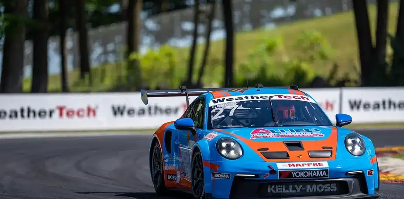 Carazo Llibre Kenny Put On A Show For Race 1 At Road America