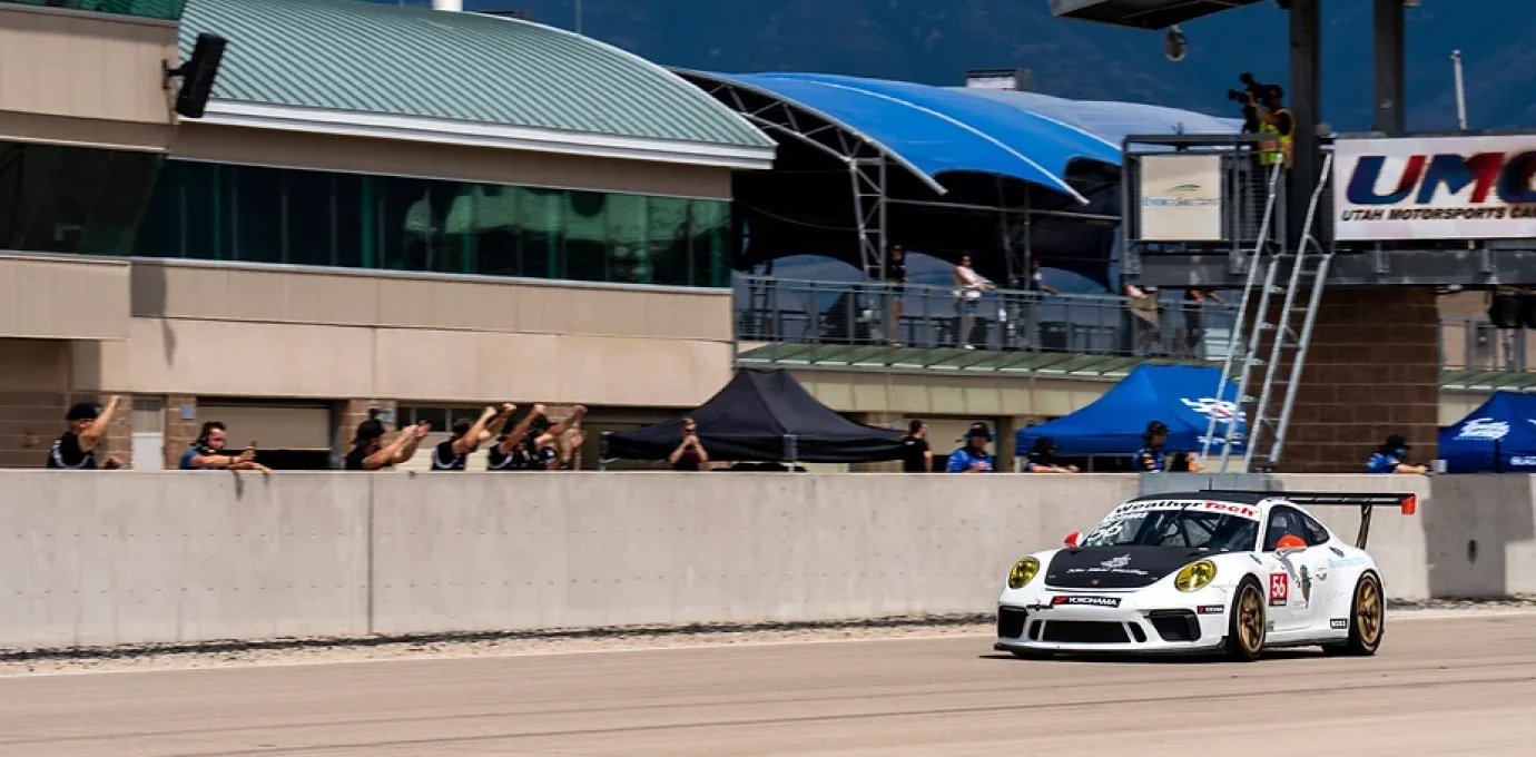 Mcinnes Runs Away In Sweep At Utah Motorsports Campus